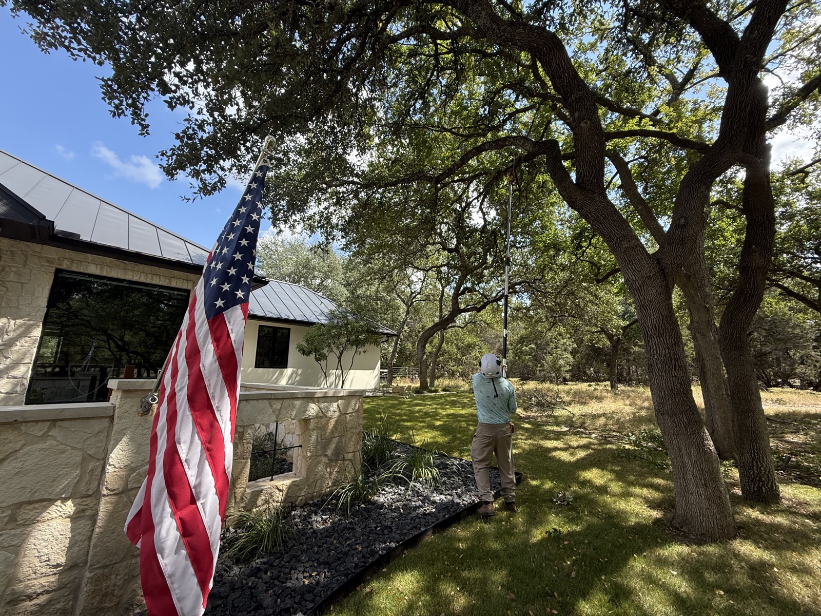 Safe work from the ground — Tree care in action